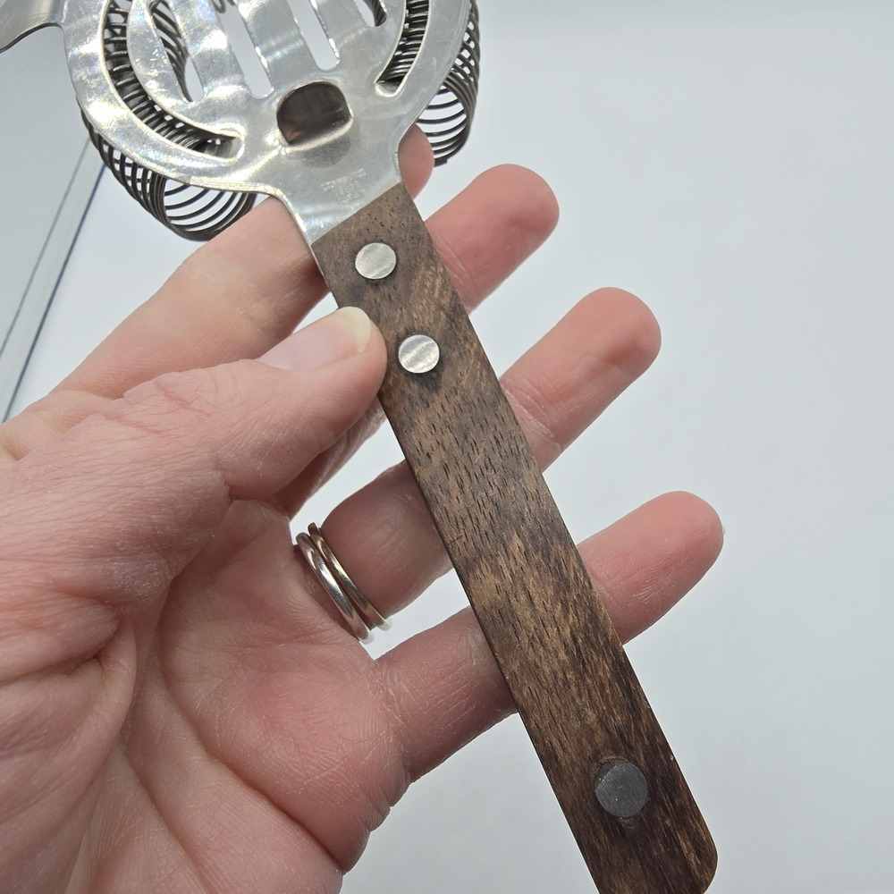 Vintage MCM Cocktail Strainer Stainless Steel & Wood Handle Bar Accessory - Picture 6 of 7